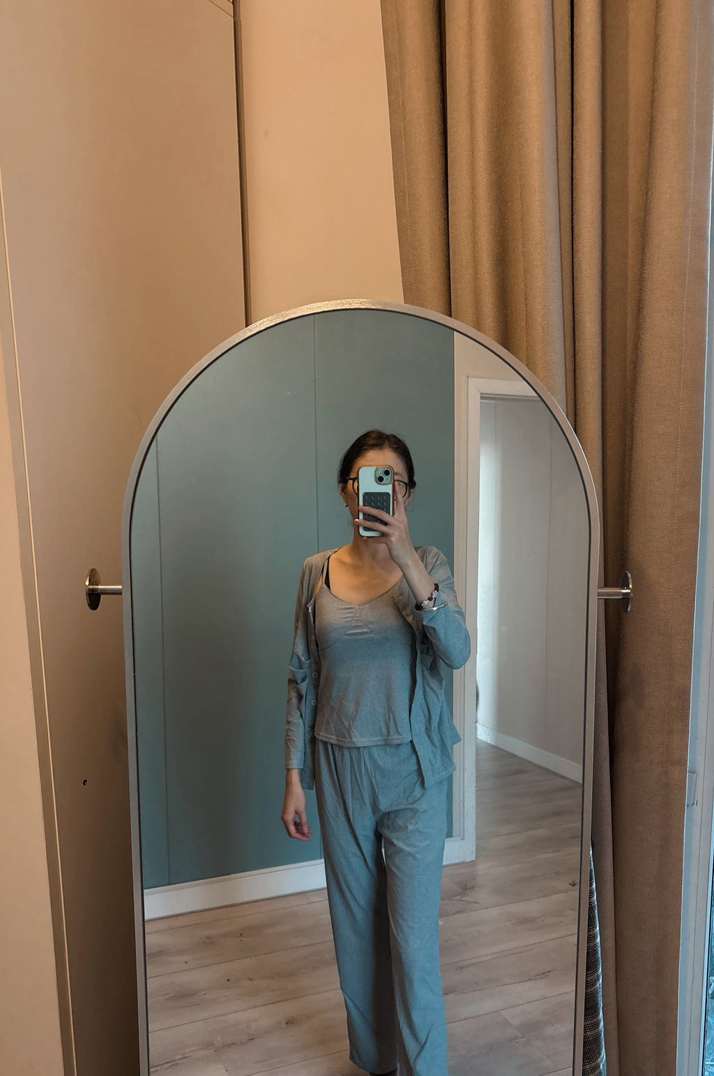 Гэрт өмсөх Pajama (Цулгуй саарал өнгөтэй)